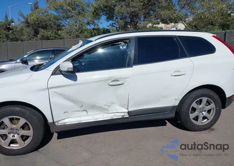 2012 Volvo Xc60 3.2/3.2 Platinum/3.2 Premier/3.2 Premier Plus from USA, damaged, VIN YV4940DL0C2334339